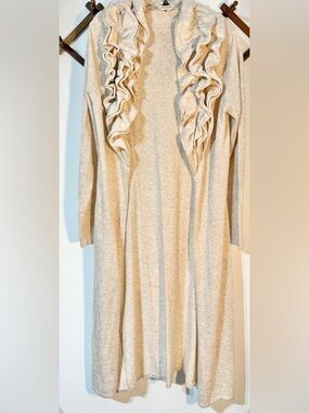 Boston Proper Cream Ruffle Front Cardigan size large